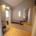 بيت للعطل Brensholmen House