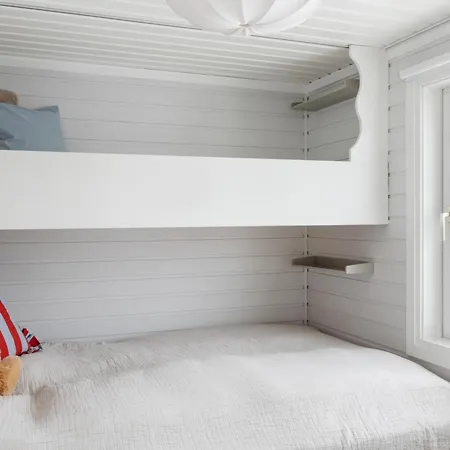 Brensholmen House Nyaraló