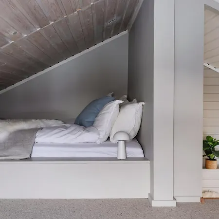 Brensholmen House * Tromsø