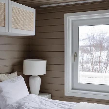 Holiday home Brensholmen House *