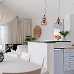 Ferienhaus Brensholmen House *